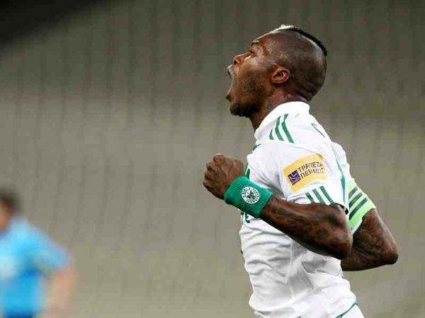 Μπόλτον για Σισέ!