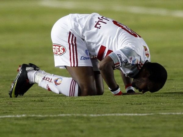 Ντρίμπλες στο... κελί, ο Σικαμπάλα!