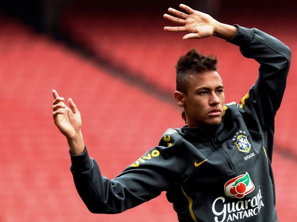 «Πρέπει να φύγει ο Νεϊμάρ»