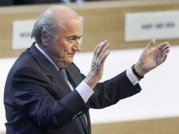 Στη Ζιμπάμπουε ο Μπλάτερ