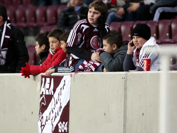 Ως την Παρασκευή οι παλιοί κάτοχοι