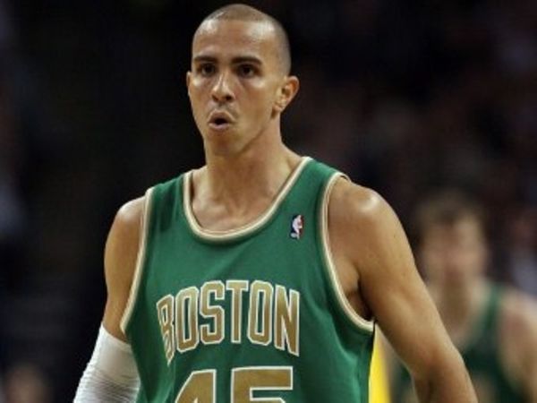 «Σειρήνες» για Αρόγιο