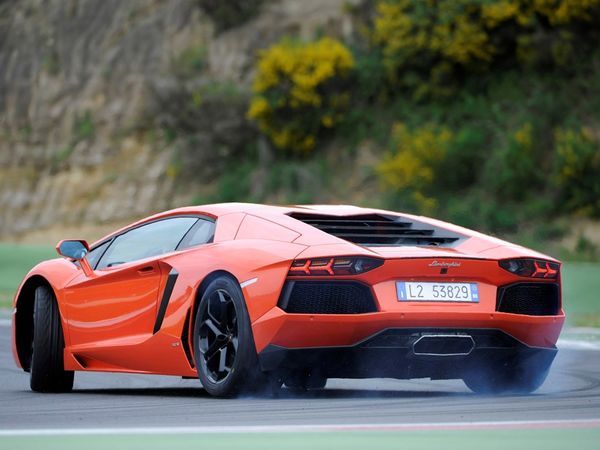 Lamborghini Aventador