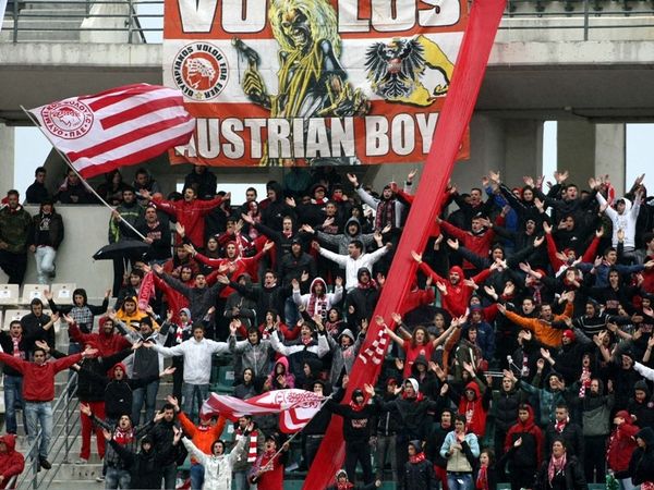 Συλλυπητήρια από τους οργανωμένους