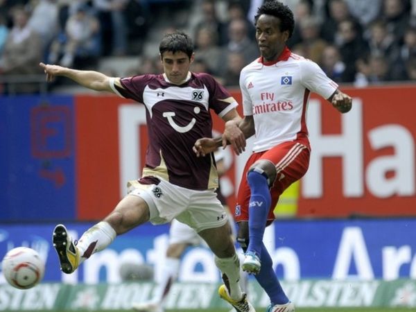 Στα Εμιράτα ο Ζε Ρομπέρτο!