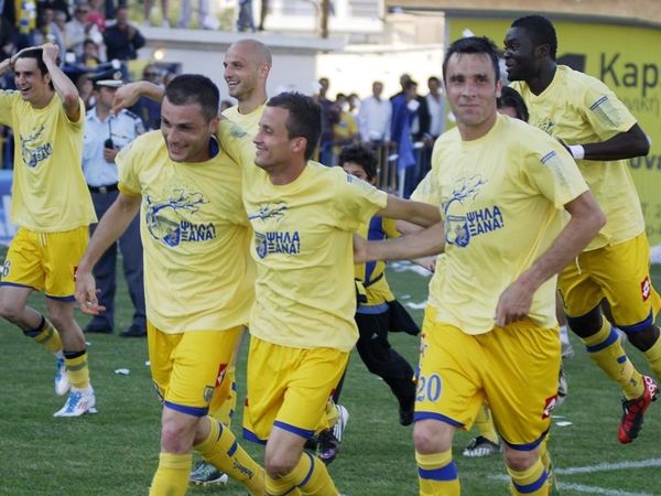 Προς παραμονή ο Δέντσας