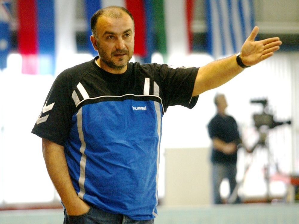 Φεύγει ο Βολτυράκης