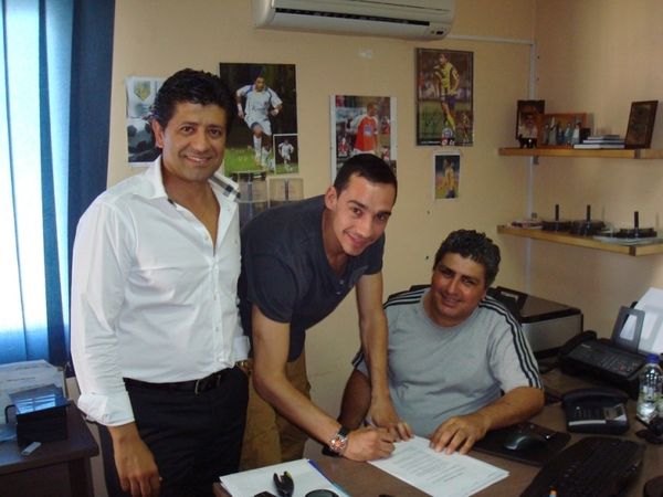 «Μαυροπράσινος» ο Αμο