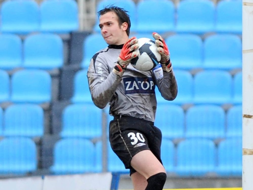 Έδωσε τα χέρια με Σικαλιά