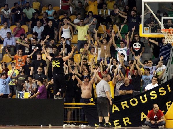 Ανακοίνωση φιλάθλων Αμαρουσίου