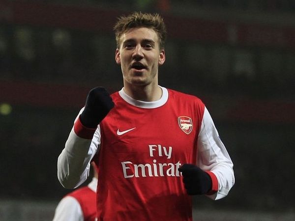 Διαψεύδει η Ντόρμουντ