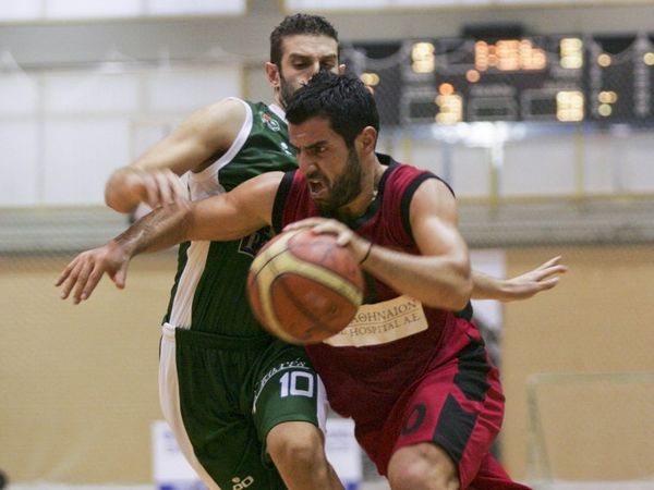 Προς την έξοδο ο Κακλαμάνος