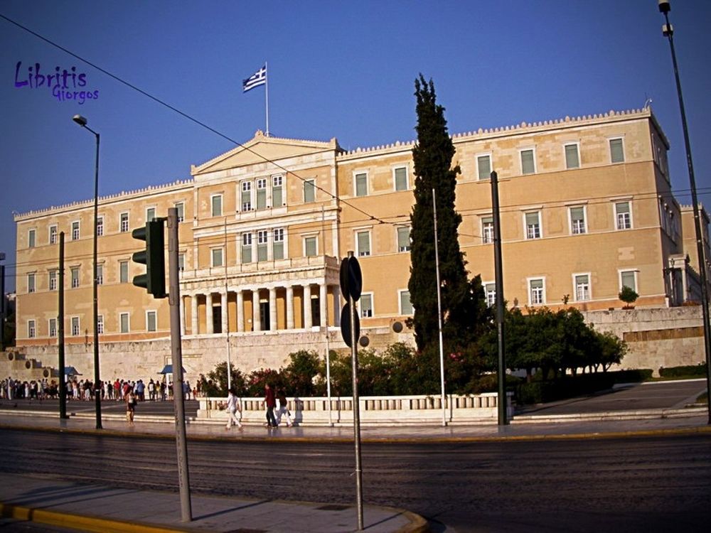 Από λόγια γίναμε όλοι... χοντροί