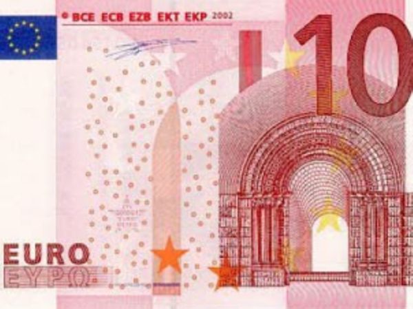Δέκα ευρώ και πολλά είναι…