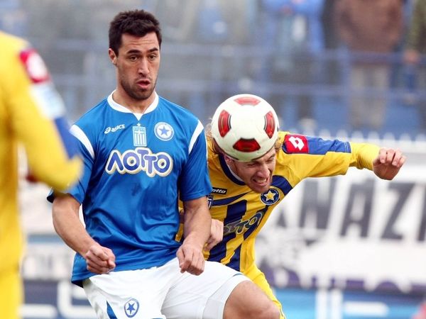 Συμφωνία με Μιχαηλίδη-Περόνε