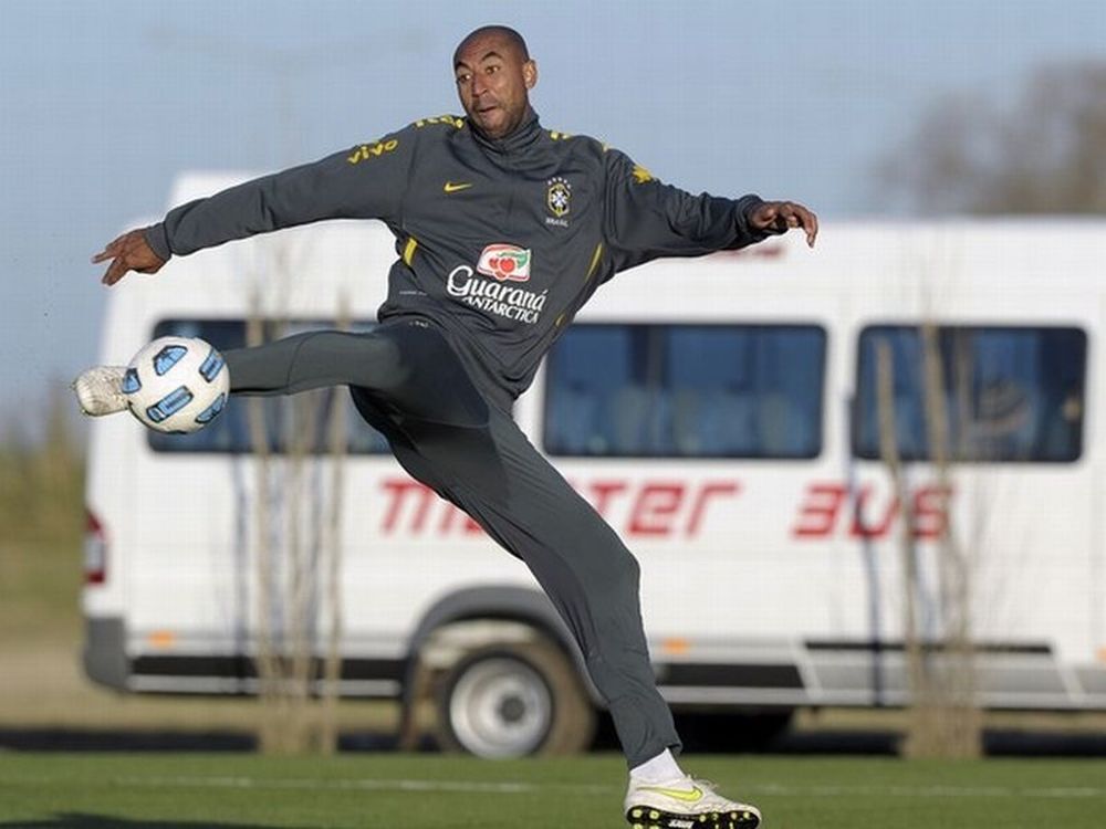 «Ματιές» σε Λουιζάο η Παρί