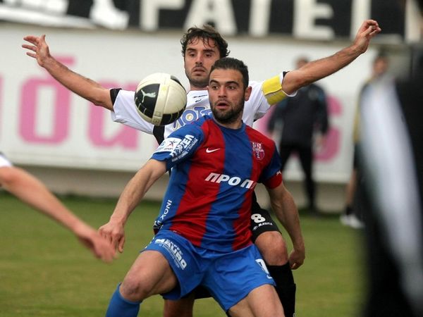 Αποχωρήσεις στον Πανθρακικό