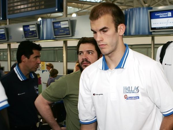 Στην Ελλάδα ο Καλάθης