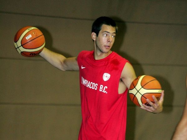 Σκέψεις για Καραθανάση