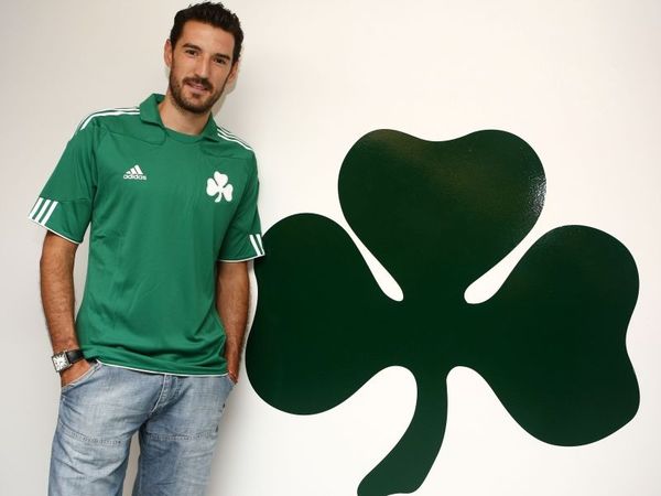 Ανακοίνωσε Τοτσέ και Βιτόλο (photos)