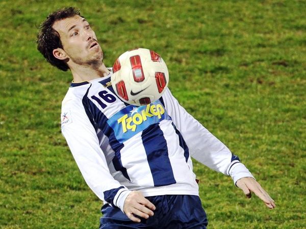 «Εγγυήσεις για να μείνει ο Χοσέμι»