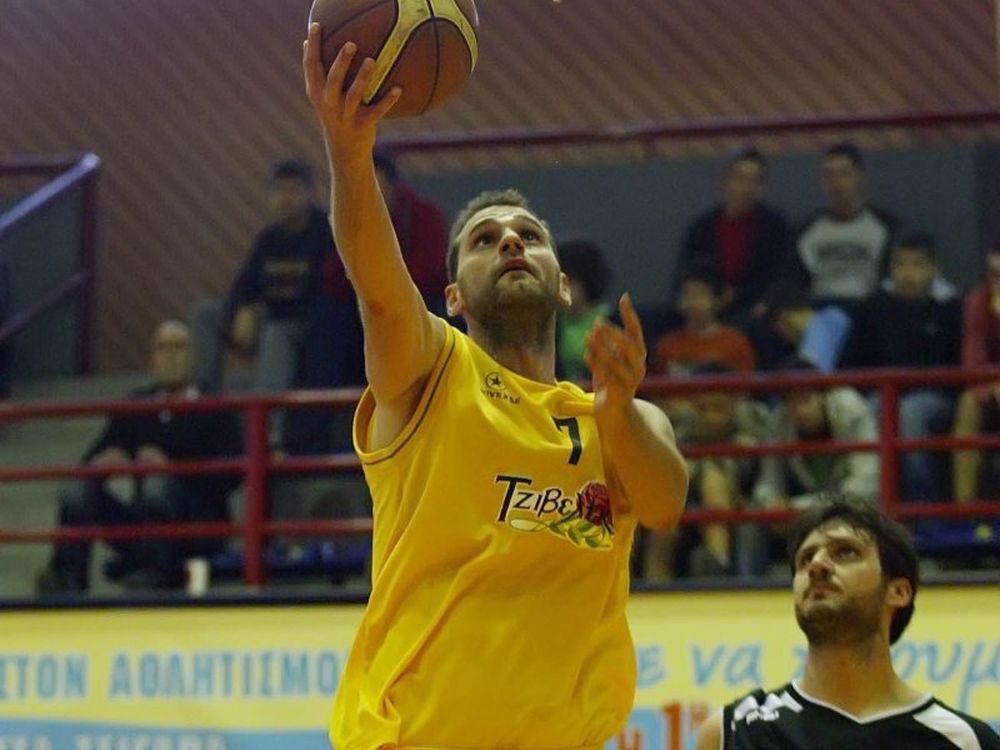 Σίννης: «Δύο θέσεις ψηλότερα»