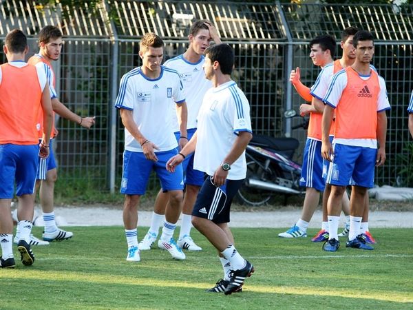 Με το… αριστερό η Νέων