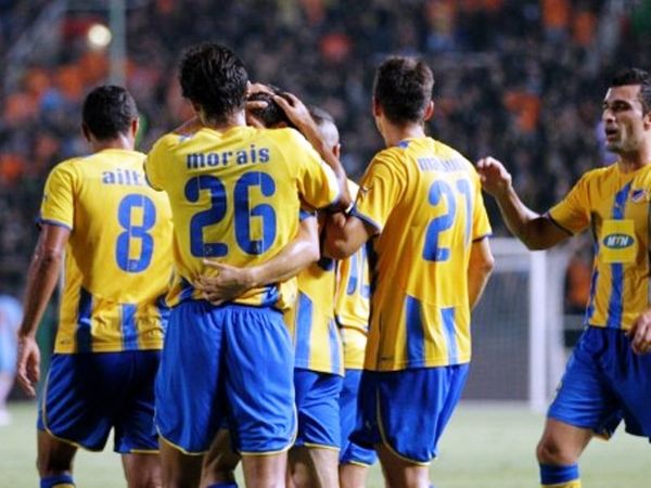 Πανηγυρική πρόκριση για ΑΠΟΕΛ