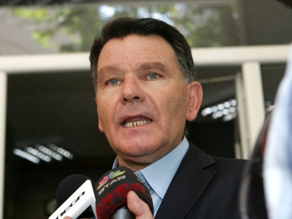 «Ο Τραυλός απειλεί τα παιδιά μου»