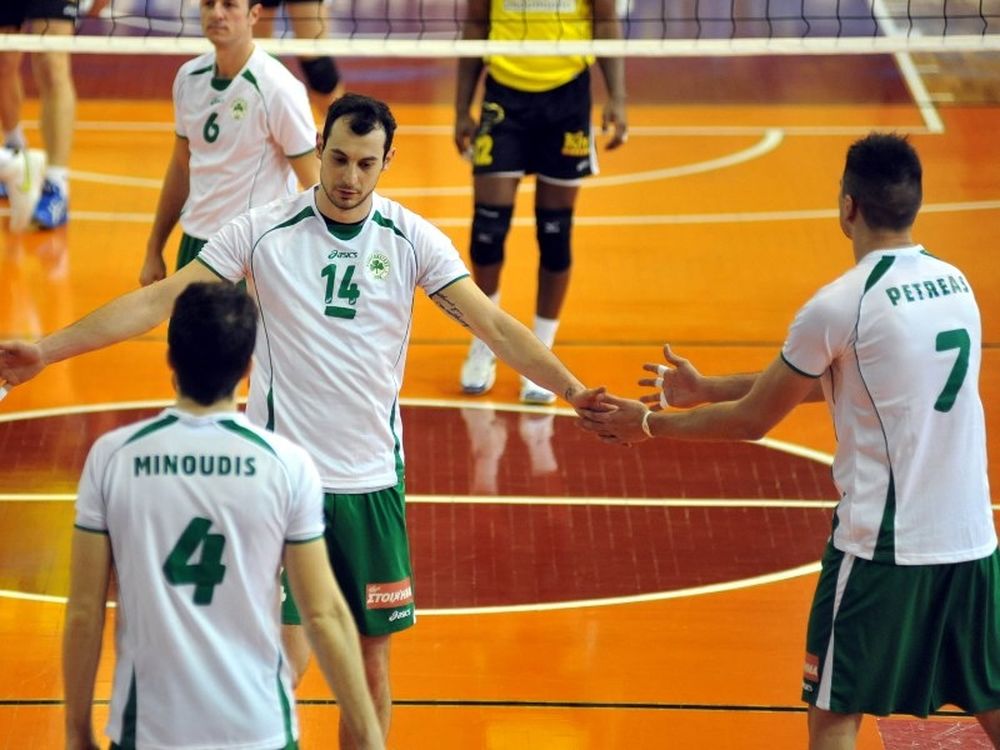 Τα χρέη τροχοπέδη για Πρωτοδικείο