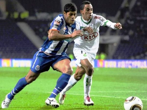 Σε πρώτο πλάνο ο Ζεκά