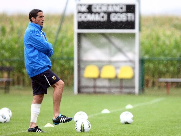 Δώρο κασκόλ στον Χιμένεθ