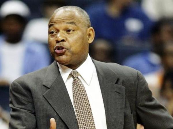 Προστέθηκε ο Μπίκερσταφ