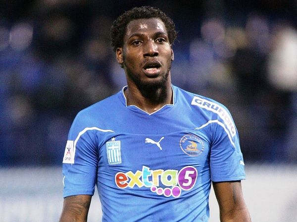 Επαναφορά για Ντουγκλάο