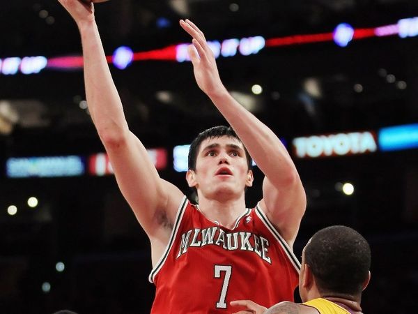 «Κοιτάζει» Ιλιάσοβα η Μπάρτσα