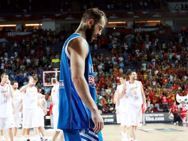 Στο χειρουργείο ο Σπανούλης
