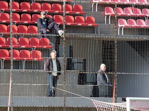  Μήνυση στον Δήμαρχο ο Αδαμάκης