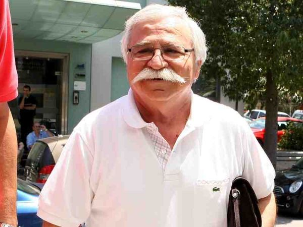 Φαβορί ο Παπουτσάκης