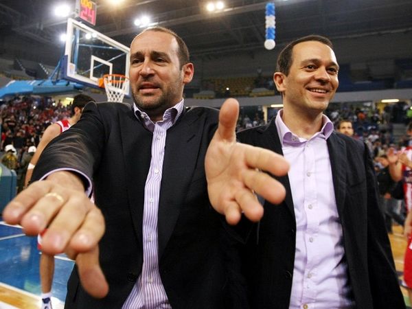 «Επιλεκτική πληροφόρηση»