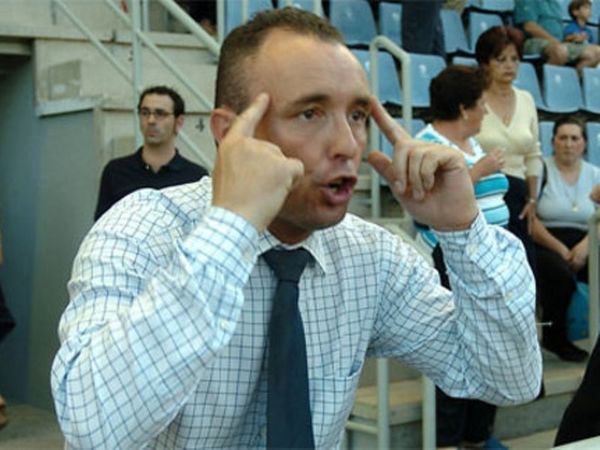 Ουρίμπε: «Τώρα τι κάνουμε;»