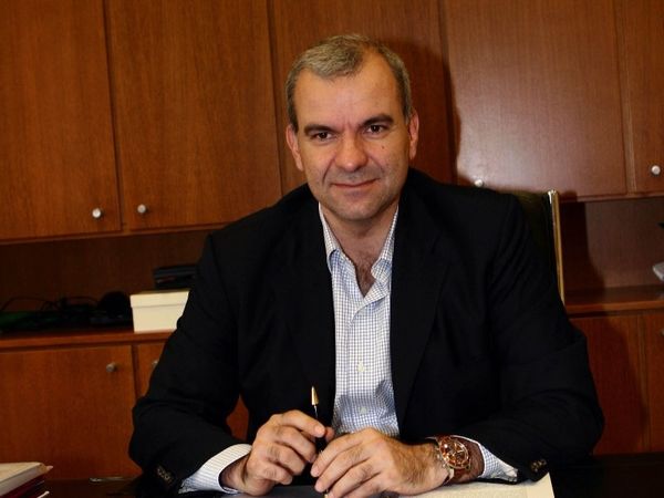Συνεχίζει με διοίκηση πρωτοδικείου