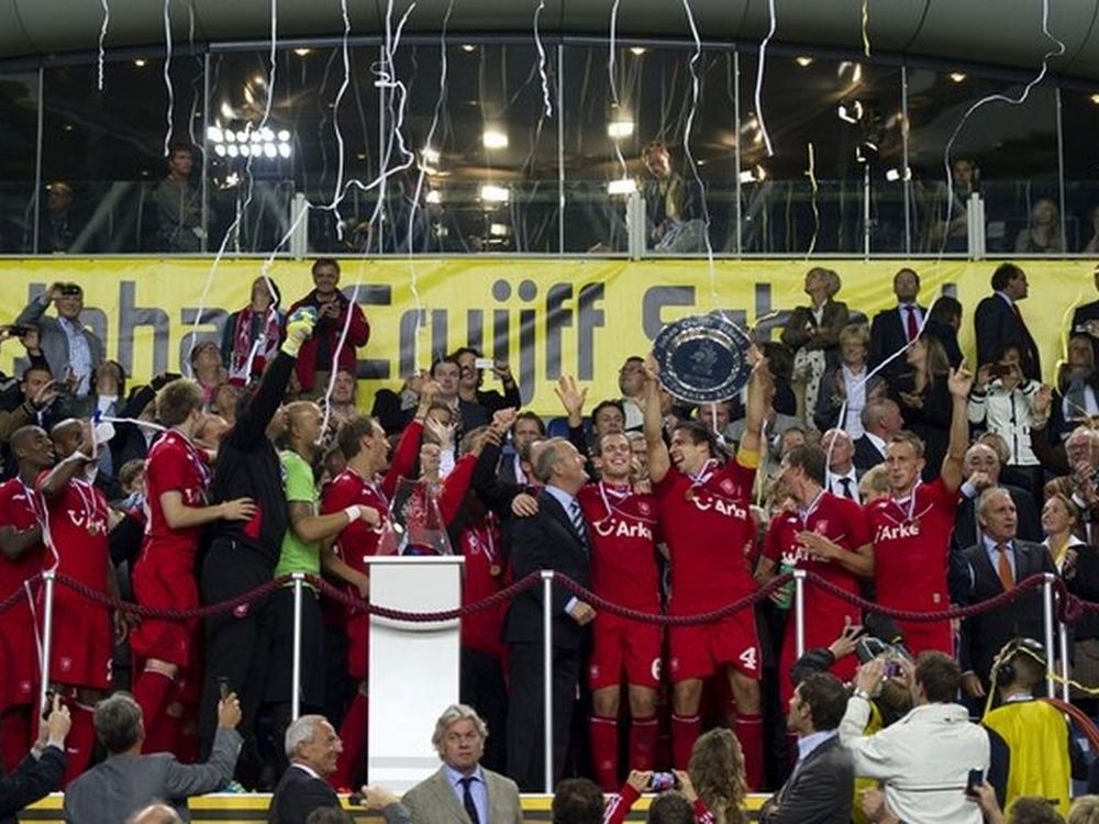 Το σήκωσε η Τβέντε (vid)