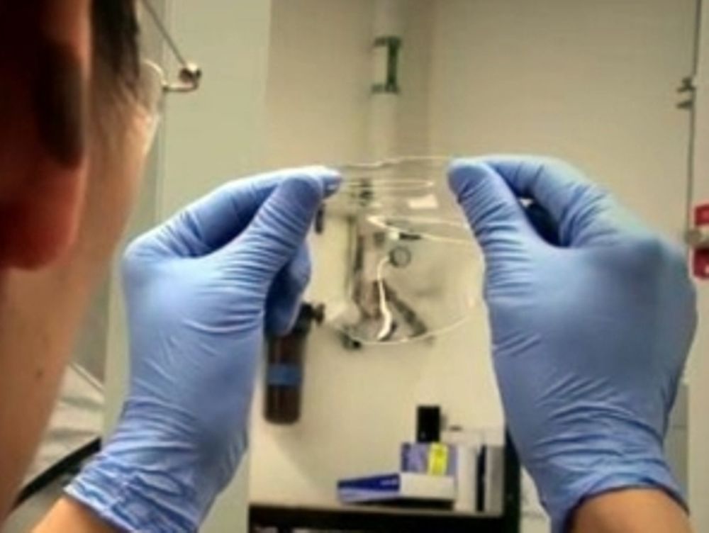 Έρχεται το διαφανές iPhone;