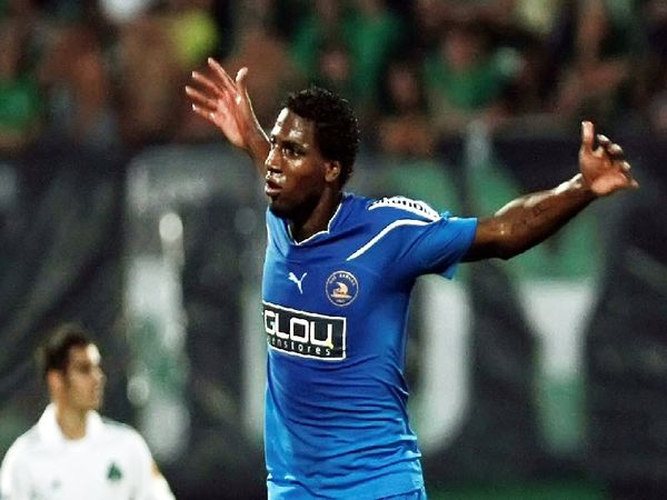 Στέλνουν Ντουγκλάο στον ΠΑΟΚ