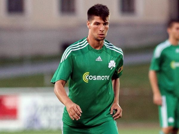 Δοκιμάζει Φέτση η ΑΕΚ