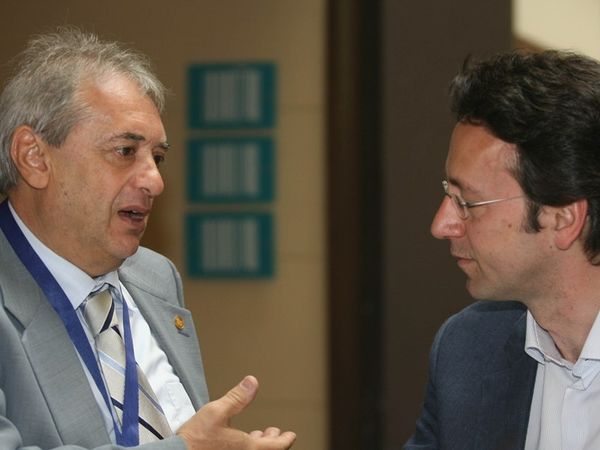 «Οι βουλευτές θα παραιτηθούν»!