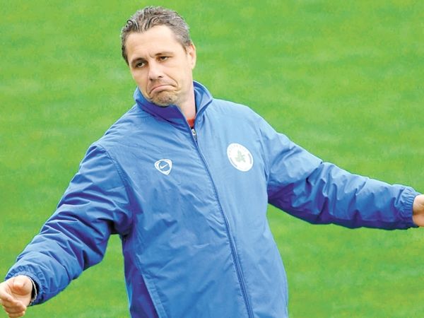 Σε διπλό ταμπλό ο Σουμουντίκα