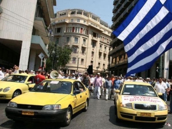 Ώρα «μηδέν» για τους ταξιτζήδες