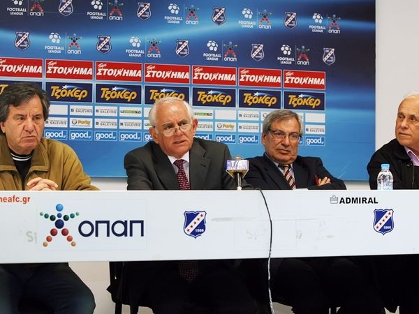 Ο… Σαλευρής πρόλαβε τη Football League
