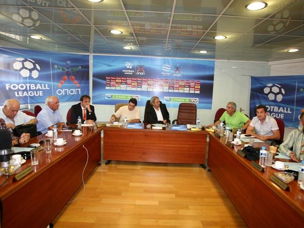 Το μπάχαλο και οι… 19 ομάδες!